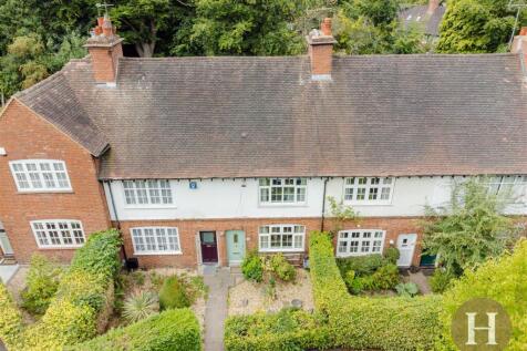15 West Pathway_Hadleigh Estate Agents-33.jpg