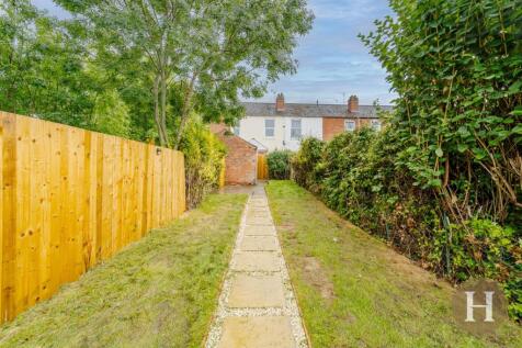 Hadleigh Estate Agents-34.jpg