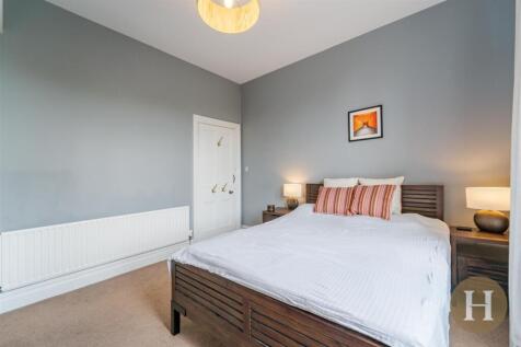 Hadleigh Estate Agents-8.jpg
