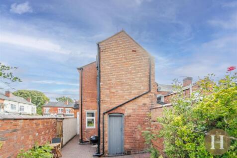 Hadleigh Estate Agents-34.jpg