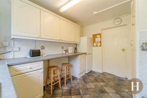 Hadleigh Estate Agents-21.jpg