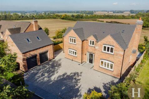 Hadleigh Estate Agents-72.jpg