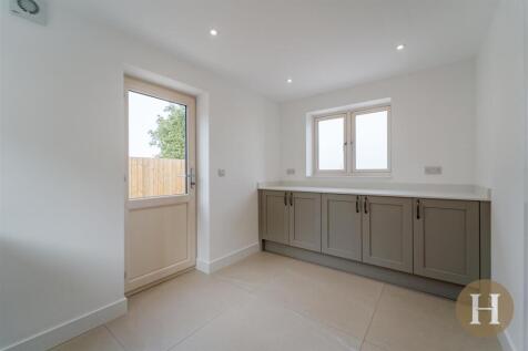 Hadleigh Estate Agents-4.jpg
