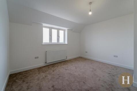 Hadleigh Estate Agents-44.jpg