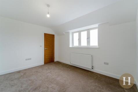 Hadleigh Estate Agents-27.jpg
