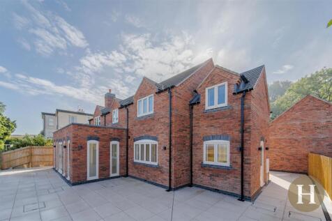 Hadleigh Estate Agents-55.jpg