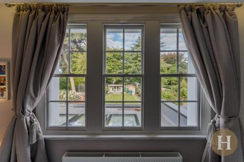 Hadleigh Estate Agents-23.jpg