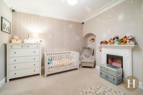 Hadleigh Estate Agents-13.jpg