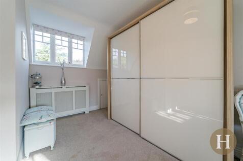 Hadleigh Estate Agents-4.jpg