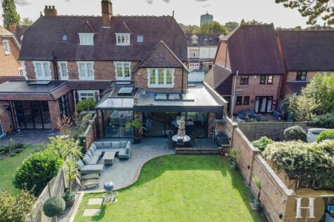 Hadleigh Estate Agents-66.jpg