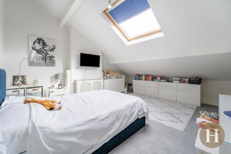 Hadleigh Estate Agents-58.jpg