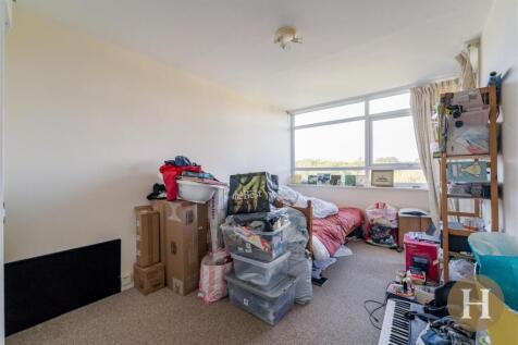 Hadleigh Estate Agents-13.jpg