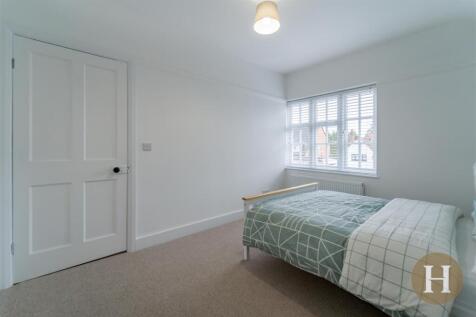 Hadleigh Estate Agents-38.jpg