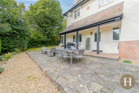 Hadleigh Estate Agents-42.jpg