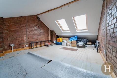 Hadleigh Estate Agents-22.jpg