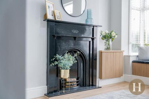 Hadleigh Estate Agents-45.jpg