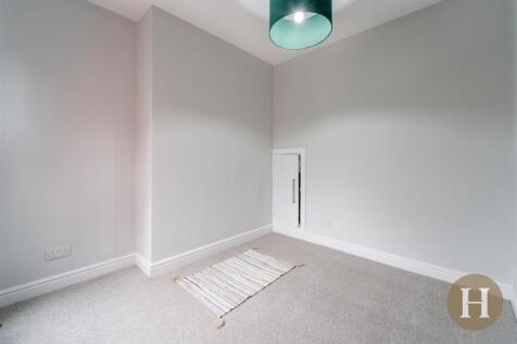 Hadleigh Estate Agents-13.jpg