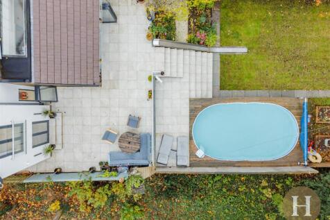 Hadleigh Estate Agents-89.jpg