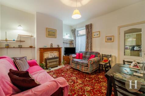 Hadleigh Estate Agents-5.jpg