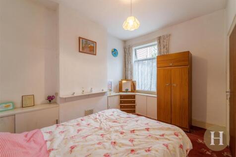 Hadleigh Estate Agents-16.jpg