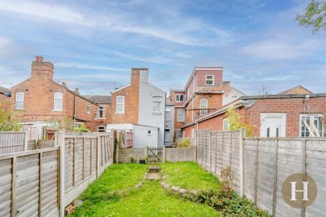 Hadleigh Estate Agents-32.jpg