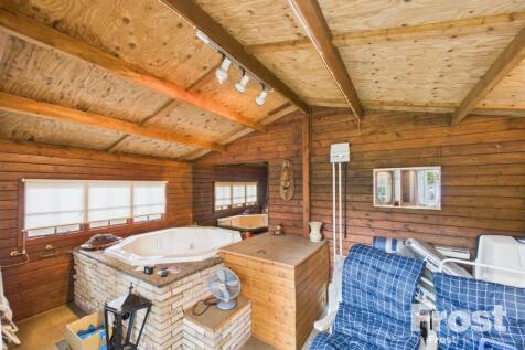 Log Cabin