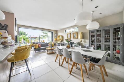 Kitchen/Family Room