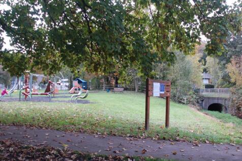 Park Opposite