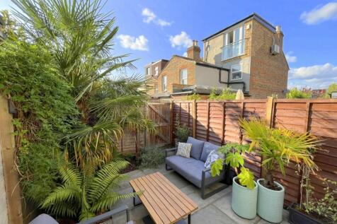 Courtyard Garden