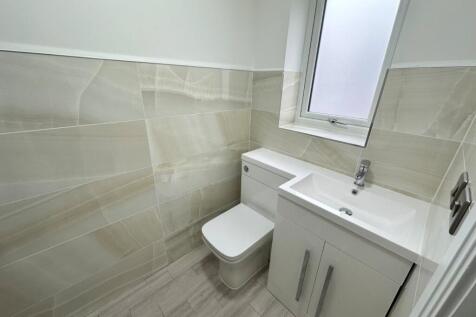 Cloakroom/Laundry