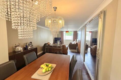 Living Dining Room