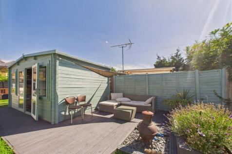 Garden Room 1
