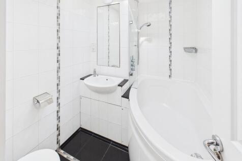 Bathroom 4