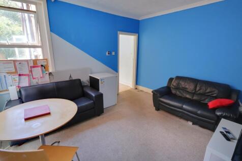 Communal Lounge/Dining Room