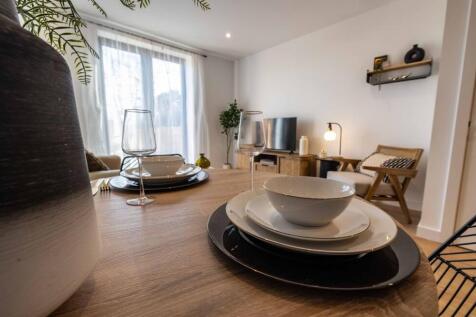 Flat 10 Show Home