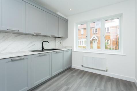 Plot 9