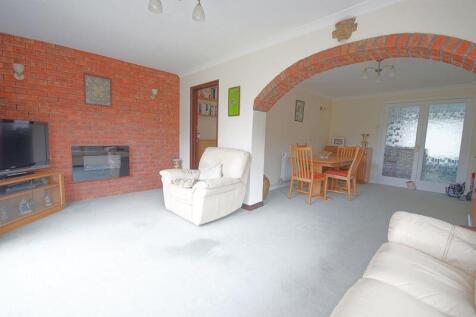 Dining/Sitting Room