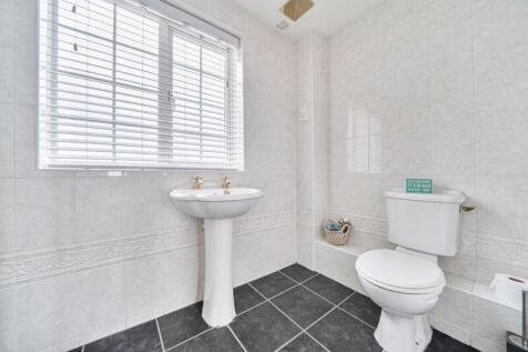 Bedroom Three En Suite