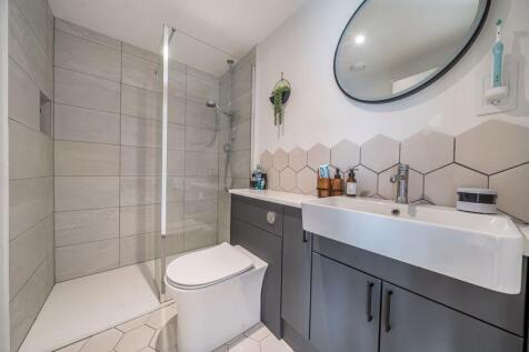 En Suite Bedroom Three