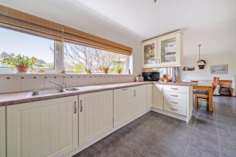 Open Plan Kitchen/Dining Room