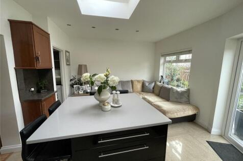 Kitchen/Family Room