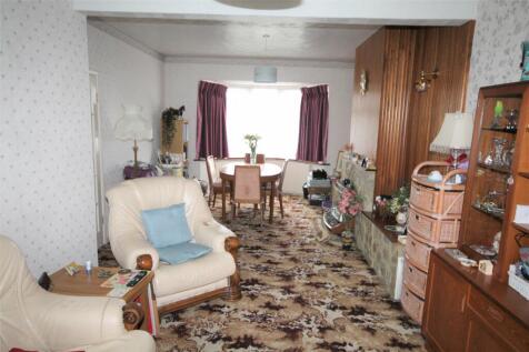Through Lounge