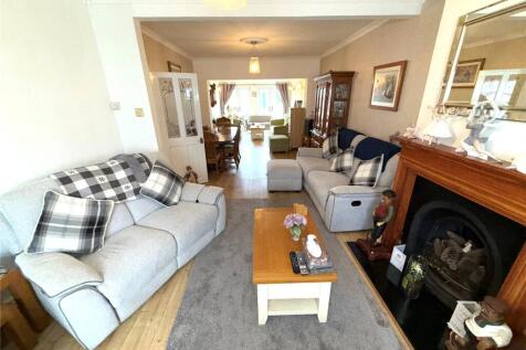 Through Lounge