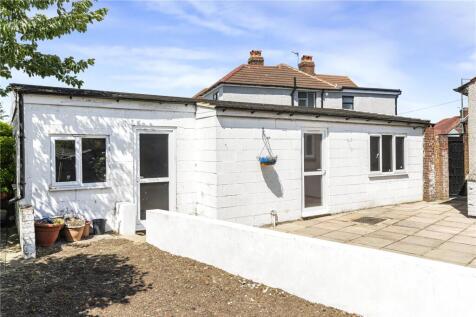 Outbuilding