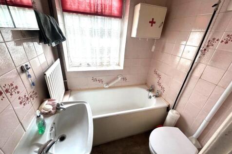 Ground Flr Bathroom