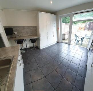 Communal Kitchen