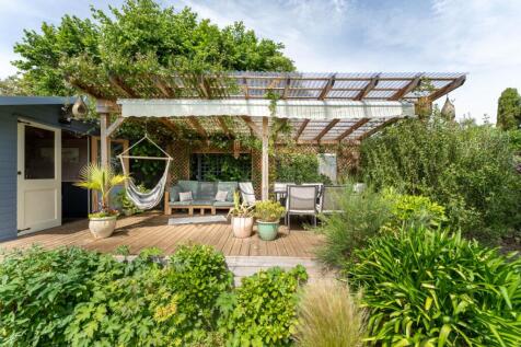 Property Image 25