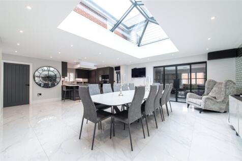 Kitchen/Family Room