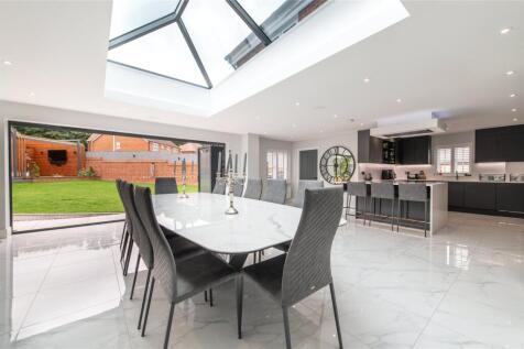 Kitchen/Family Room