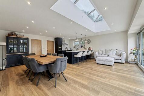 Kitchen/Family Room